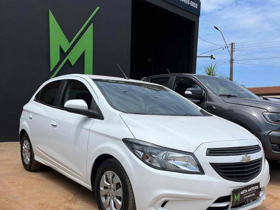 CHEVROLET ONIX 1.0 MPFI JOY 8V FLEX 4P MANUAL CHEVROLET ONIX 1.0 MPFI JOY 8V FLEX 4P MANUAL